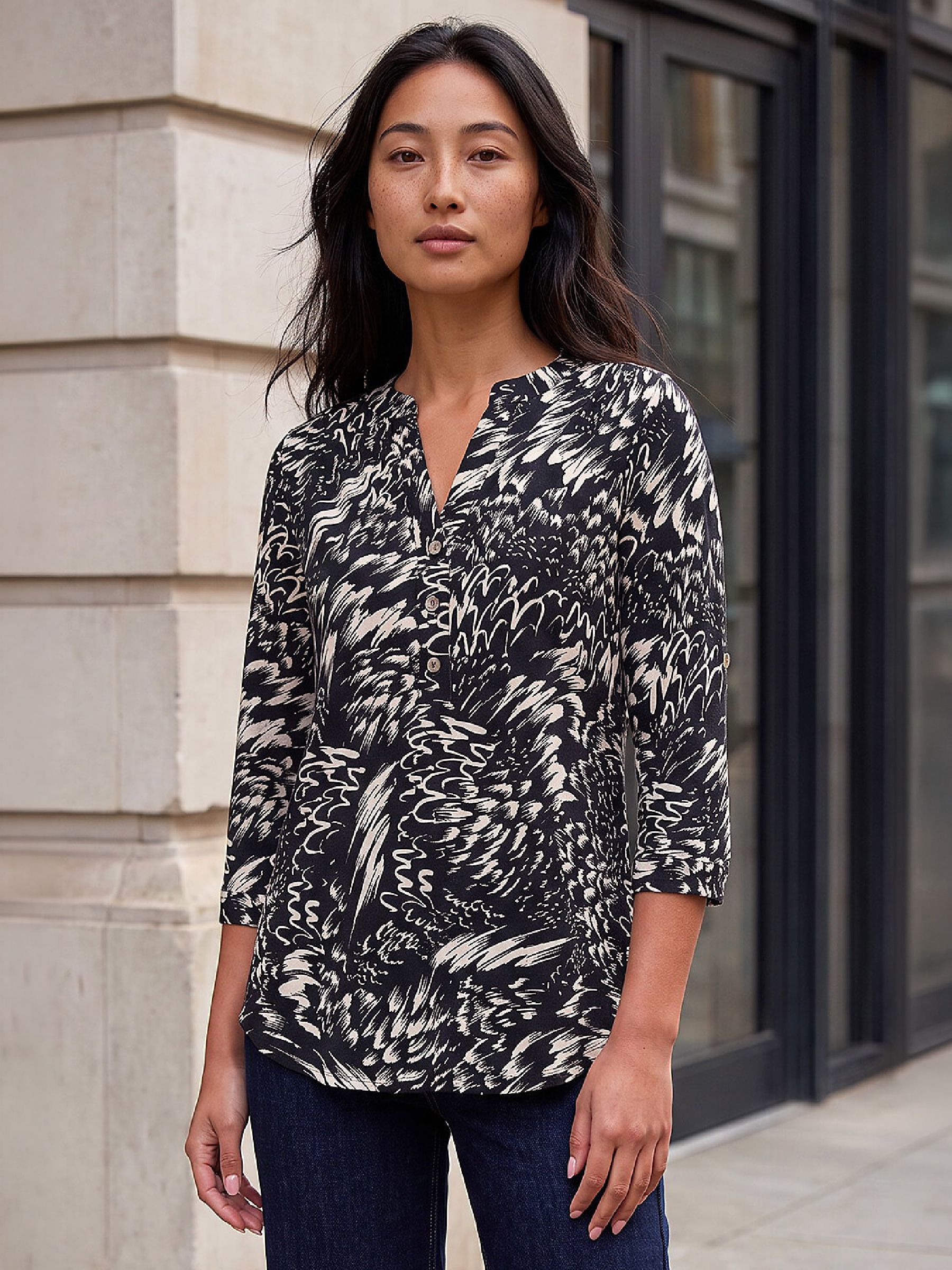 Roman Women's Black Petite Abstract Button Shirt In | : Size 16 - Image 4