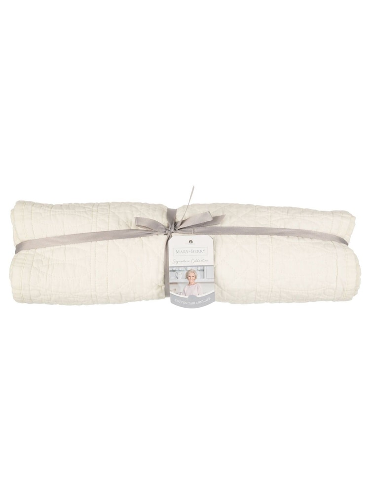 Mary Berry Ivory Signature 100% Cotton Table Runner - Image 4 of 4