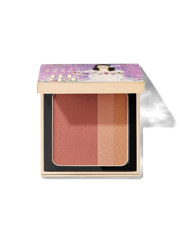 Bobbi Brown Blushed Burgundy x The Met Brightening Blush - Image 1 of 7 Bobbi Brown Blushed Burgundy x The Met Brightening Blush - Image 1 of 7
