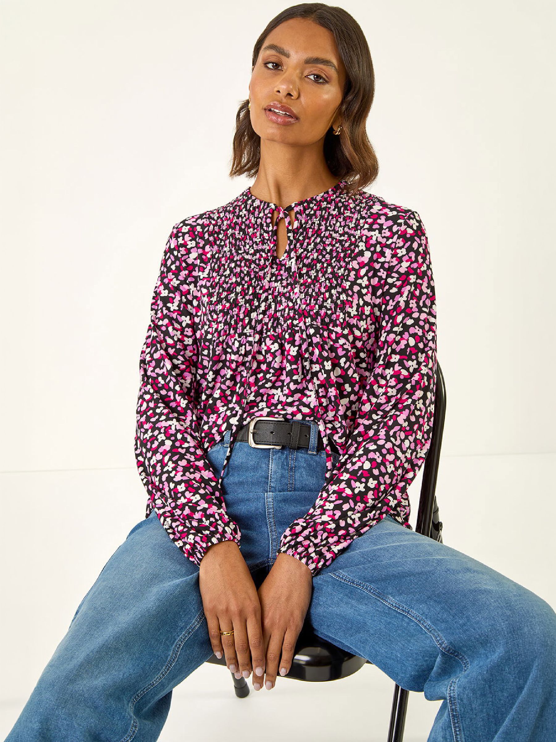 Roman Women's Pink Printed Shirred Tie Neck Top Size 16 - Image 7