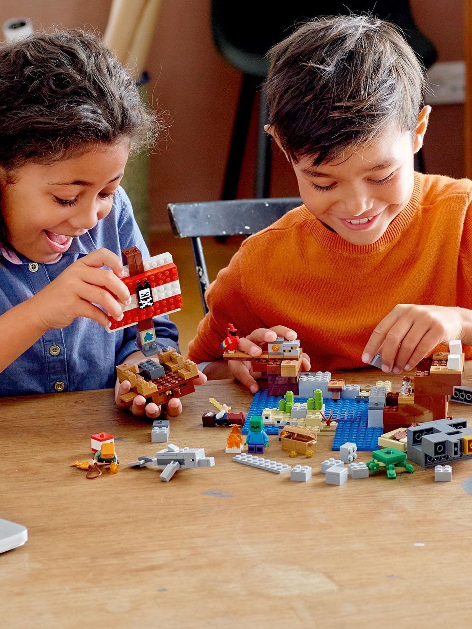Lego 21152 minecraft cheap