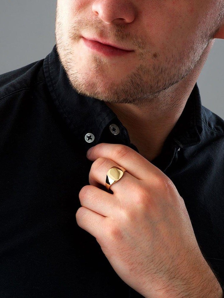 Beaverbrooks 9ct Gold Cushion Signet Ring - Image 5 of 5