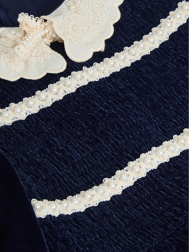 Monsoon Pearl Smocked Velvet Dress - صورة 4 من 4