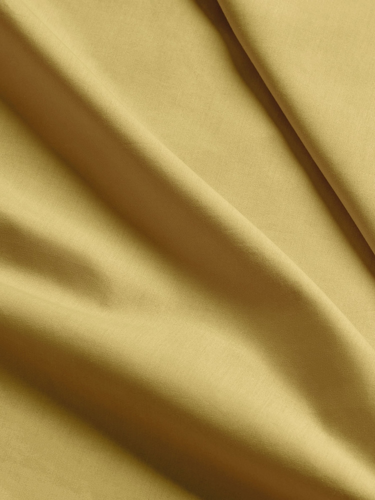 Mustard Yellow Collection Luxe 200 Thread Count 100% Egyptian Cotton Percale Luxury Duvet Cover And Pillowcase Set - Image 5 of 5