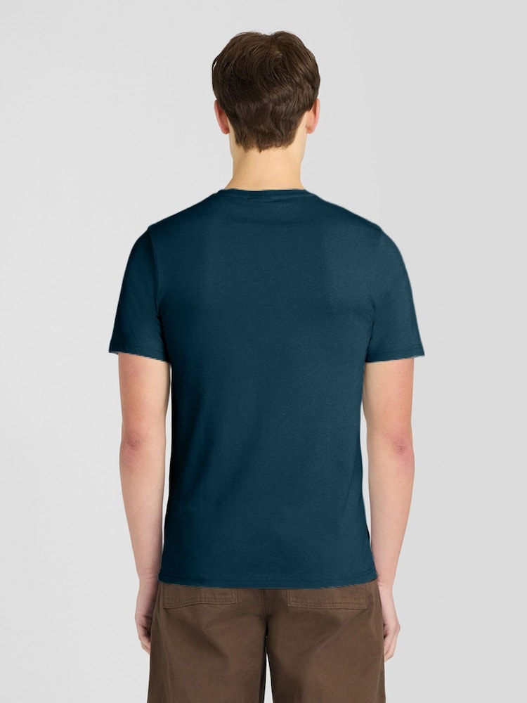 تي شيرت سادة من Lyle & Scott - صورة 2 من 6