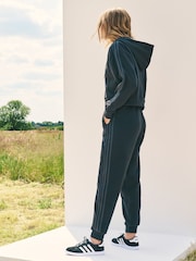 adidas Black Sportswear Energize Tracksuit - Image 2 of 7
