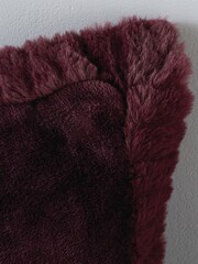 Catherine Lansfield Purple Velvet and Faux Fur Soft and Cosy Cushion - Image 3 of 7