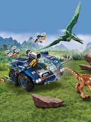 LEGO Jurassic World Pteranodon Dinosaur Breakout Toy 75940 - Image 8 of 9