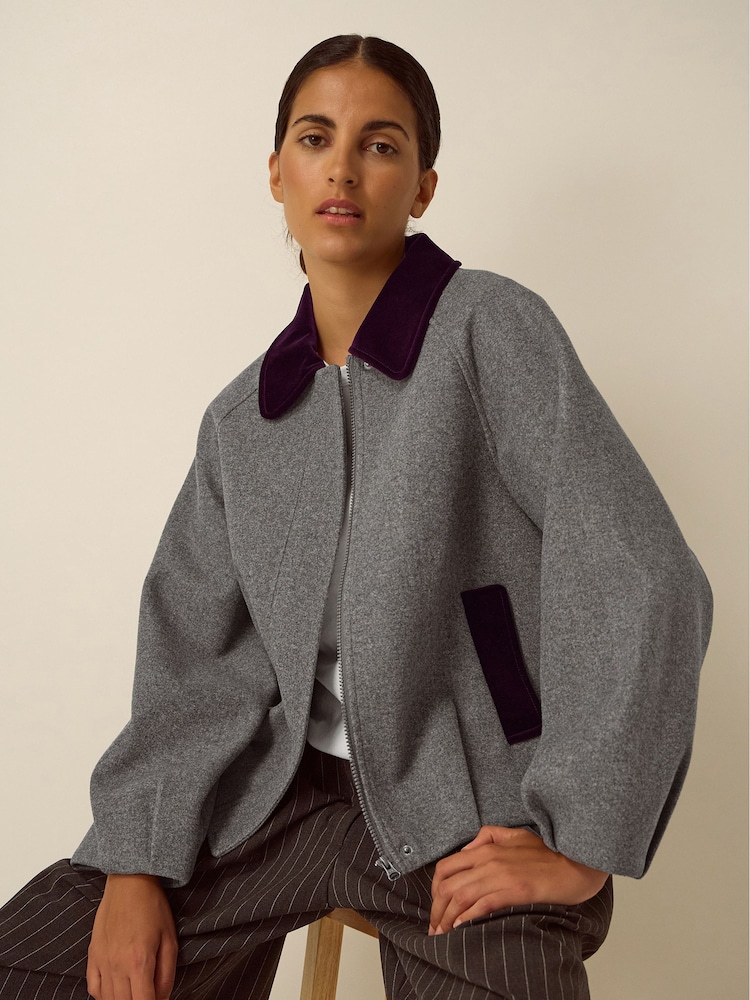 Monsoon Jess Velvet Trim Bomber Jacket - Bild 5 von 5 Monsoon Jess Velvet Trim Bomber Jacket - Bild 5 von 5