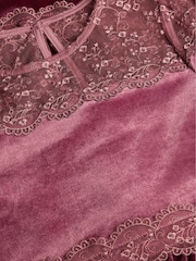 Monsoon Robe de fête Freda en velours et dentelle - Image 4 de 4