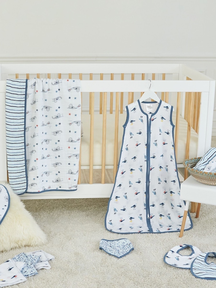 aden + anais™ White Essentials Seashorse Cotton Muslin Blanket - Image 5 of 5
