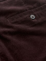 Burgundsko rdeča - Ozke chino hlače iz rebrastega žameta - Slika 8 iz 9