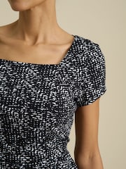 Gina Bacconi Black Ronda Textured Dress - Image 4 of 5