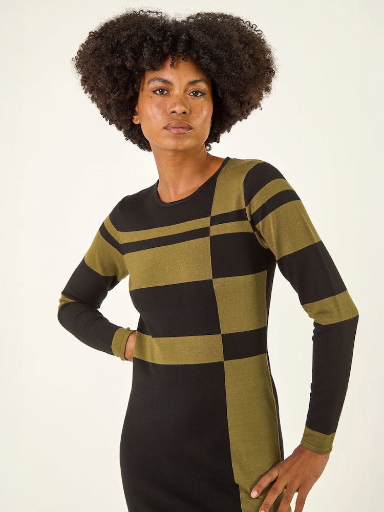 Roman Green Colour Block Knit Dress - Image 4 of 4 Roman Green Colour Block Knit Dress - Image 4 of 4