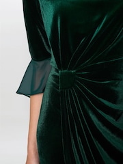 Gina Bacconi Green Diane Velvet Dress - Image 5 of 6