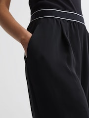 Reiss Black Abigail Wide Leg Elasticated Trousers - Image 4 of 5