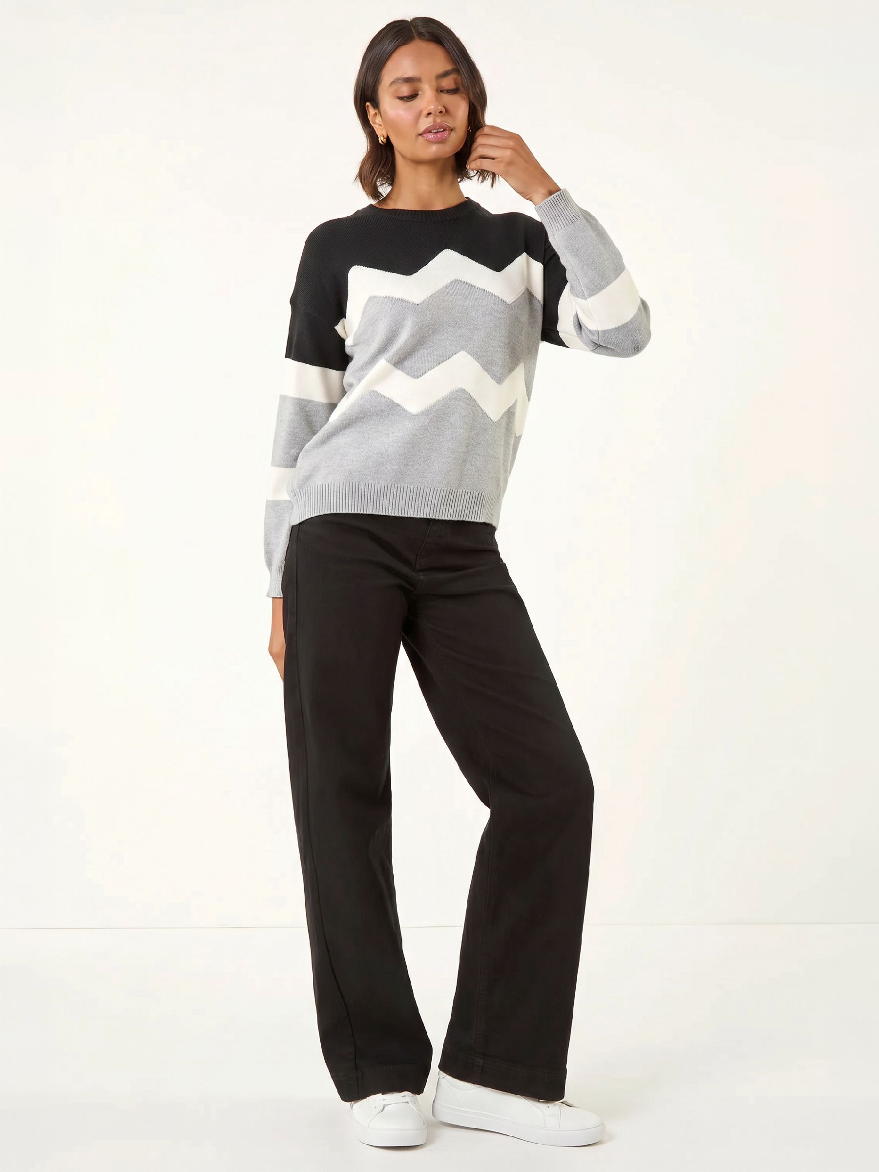 Roman Women's Grey Colour Block Zig Zag Knit Jumper Size 20 - Image 3