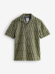Green 100% Cotton Textured Short Sleeve Shirt With Cuban Collar - Image 7 of 9