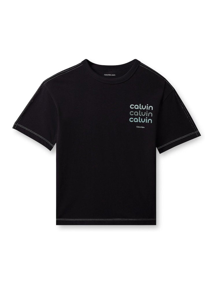 تيشرت جرافيك بشعار من Calvin Klein - صورة 6 من 6 تيشرت جرافيك بشعار من Calvin Klein - صورة 6 من 6