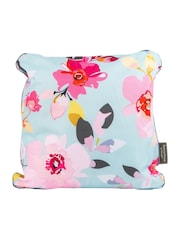 Navigate Blue Gardenia 100% Cotton Outdoor Cushion - Image 4 of 5