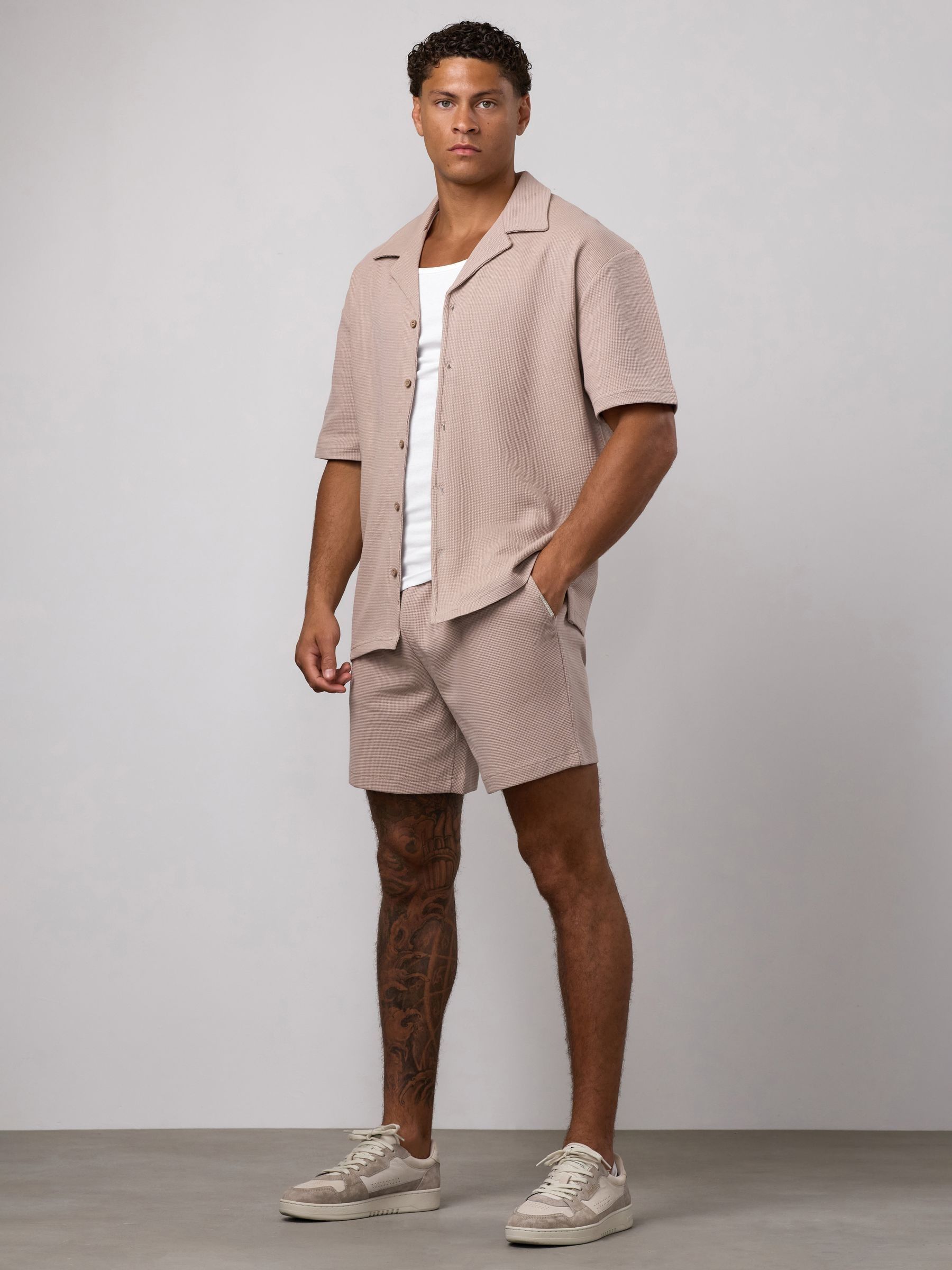 Gym King Signature Waffle Shirt - Warm Taupe Xxl - Image 2