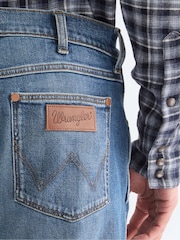 Wrangler Mid Blue Redford Moonlit Regular Tapered Jeans - Image 5 of 5