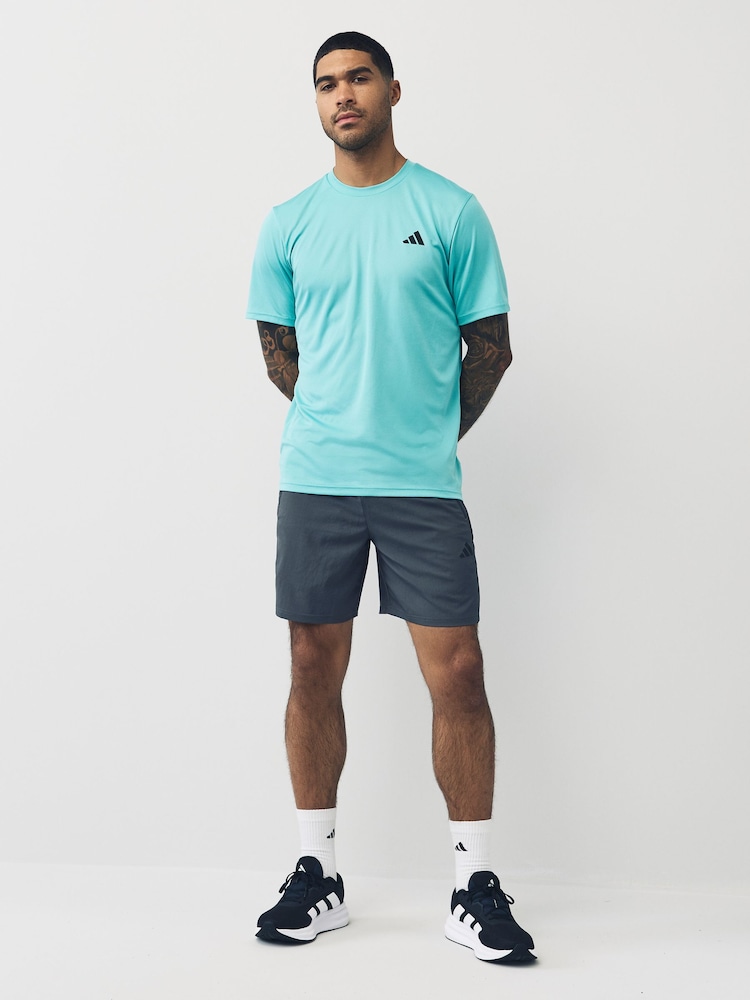 تي شيرت رياضي أساسي للتدريب من Adidas - Image 3 of 5