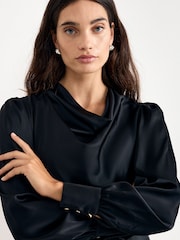 Phase Eight Naomi Satin Top - תמונה 6 מתוך 9
