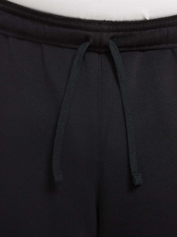Nike Black Club Fleece Cargo Shorts - Image 9 of 9