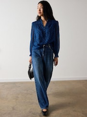 Whistles Floral Textured V-Neck Blouse - Imaginea 3 din 4