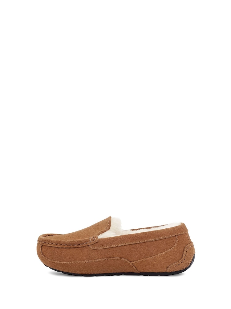 UGG Tan Brown Kids Ascot Slippers - Image 2 of 6
