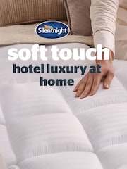 Silentnight White Hotel Collection 5cm Mattress Topper - Image 5 of 7