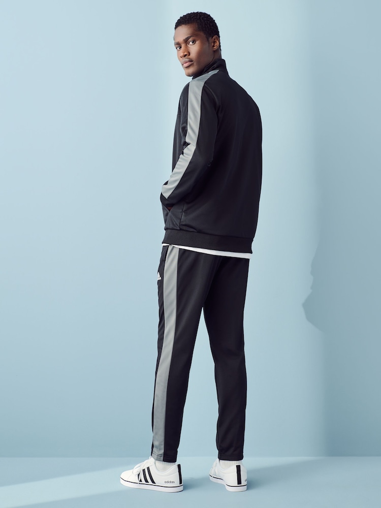 črna - adidas Tricot z izrazitim barvnim vzorcem trenirka - Slika 2 iz 6 črna - adidas Tricot z izrazitim barvnim vzorcem trenirka - Slika 2 iz 6