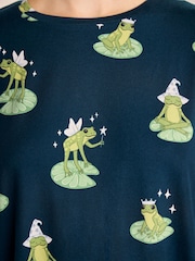 Chelsea Peers Green Enchanted Frog Print Long Pyjamas Set - Image 3 of 8