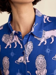 Chelsea Peers månbelyst lejontryck lång pyjamas Set - Bild 7 av 8