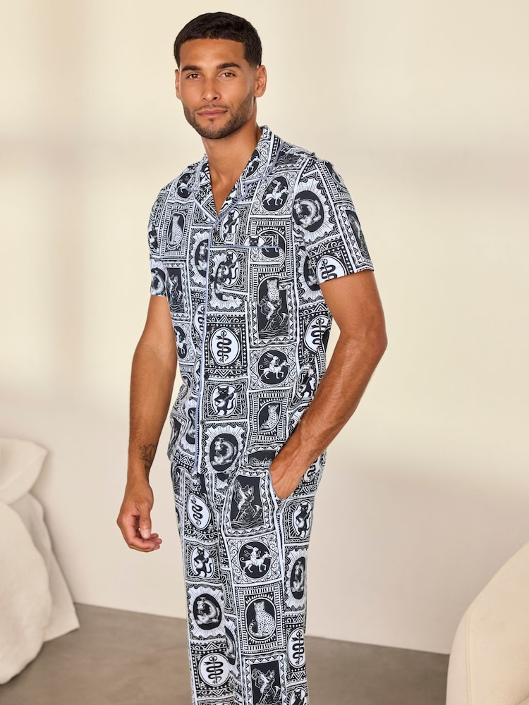 Conjunto de pijama largo de algodón con estampado de Tile "Érase una vez" de Chelsea Peers - Imagen 2 de 8 Conjunto de pijama largo de algodón con estampado de Tile "Érase una vez" de Chelsea Peers - Imagen 2 de 8
