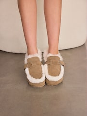 Chelsea Peers Yellow Suede Cowhide Buckle Detail Moccasin Slippers - Image 2 of 7