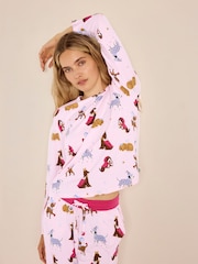 Pyjama long imprimé Chelsea Peers Fairytale Dogs Ensemble - Image 2 de 7