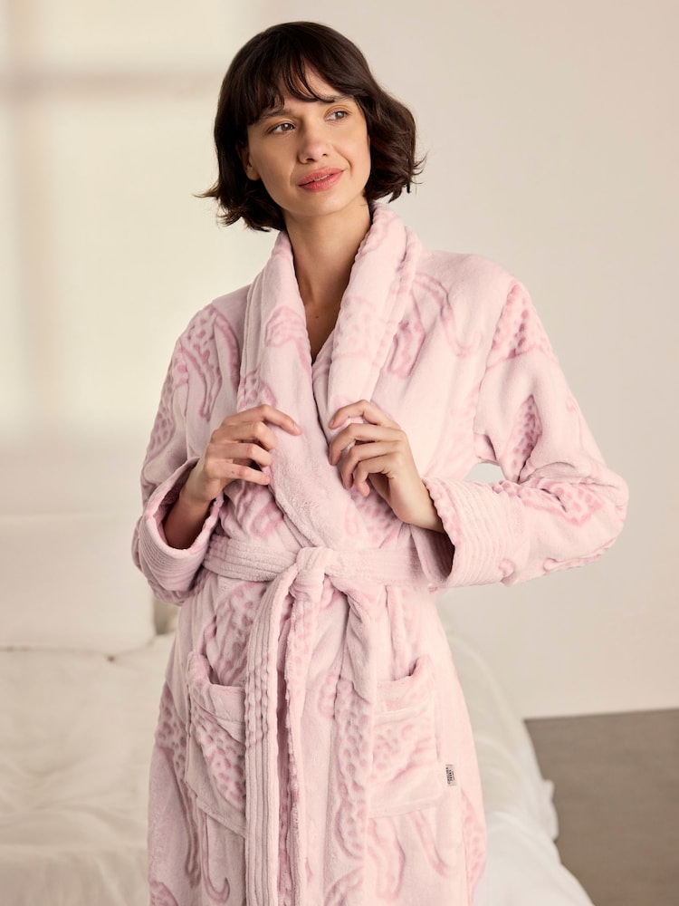 Chelsea Peers Pink Fleece Burnout Lino Cut Leopard Print Long Dressing Gown - Image 2 of 6 Chelsea Peers Pink Fleece Burnout Lino Cut Leopard Print Long Dressing Gown - Image 2 of 6