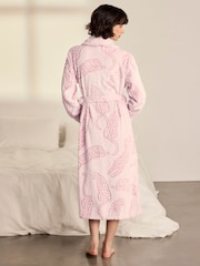 Chelsea Peers Pink Fleece Burnout Lino Cut Leopard Print Long Dressing Gown - Image 3 of 6