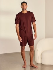 Set pigiama lungo a girocollo in TENCEL™ Modal di Chelsea Peers - Immagine 1 di 6