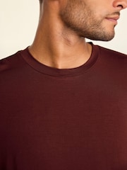 Set pigiama lungo a girocollo in TENCEL™ Modal di Chelsea Peers - Immagine 3 di 6