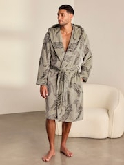 Chelsea Peers Green Fleece Lino Cut Leopard Print Hooded Dressing Gown - Image 1 of 5