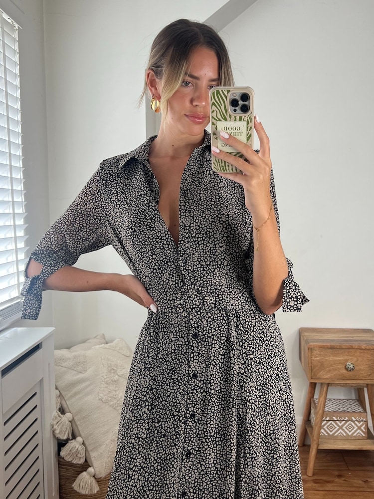 Style Cheat Black Pebble Print Daphne Belted Shirt Midaxi Dress - Image 4 of 4