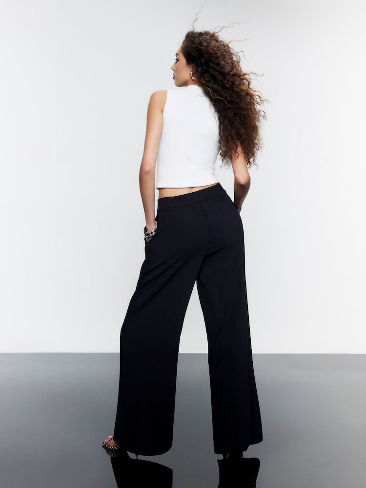 River Island Black Crepe Wide Leg Trousers - Image 4 of 4