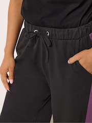 M&Co Black Petite Stripe Cotton Joggers - Image 4 of 6