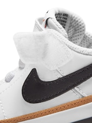 Nike White/Black Infant Court Legacy Trainers - Image 10 of 10