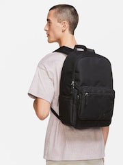 Negro - Mochila Heritage de Nike - Imagen 8 de 9