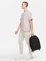 Negro - Mochila Heritage de Nike - Imagen 9 de 9