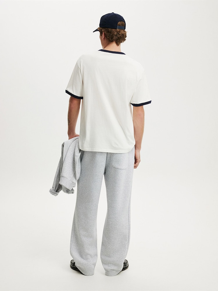 Grau - Cotton On Baggy Joggers - Bild 4 von 4 Grau - Cotton On Baggy Joggers - Bild 4 von 4